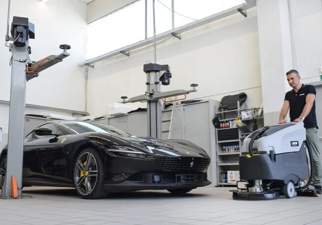 fregadoras LAVOR para talleres de automoción